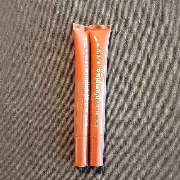 (2) Revlon Kiss Plumping Lip Creme-510 Nude Honey - Picture 1 of 2